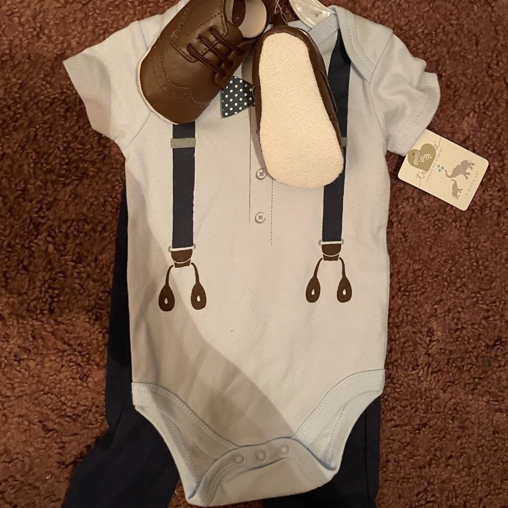 40 piece baby bundle size 6 months!